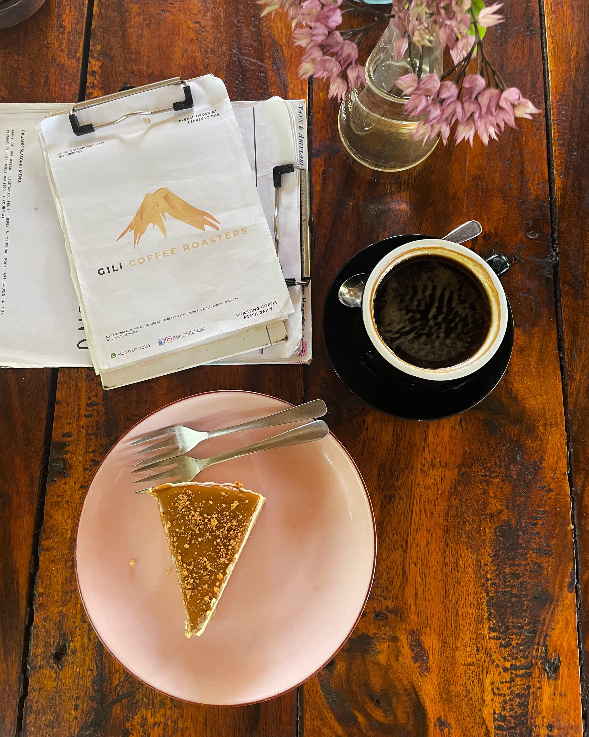 biscoff cheesecake and coffee and gili coffee roasters menu