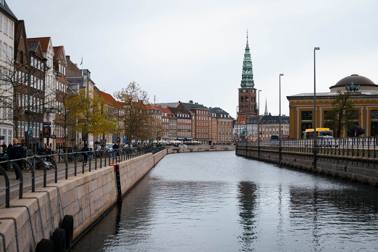 buildings lined up along the grand canal in Copenhagen