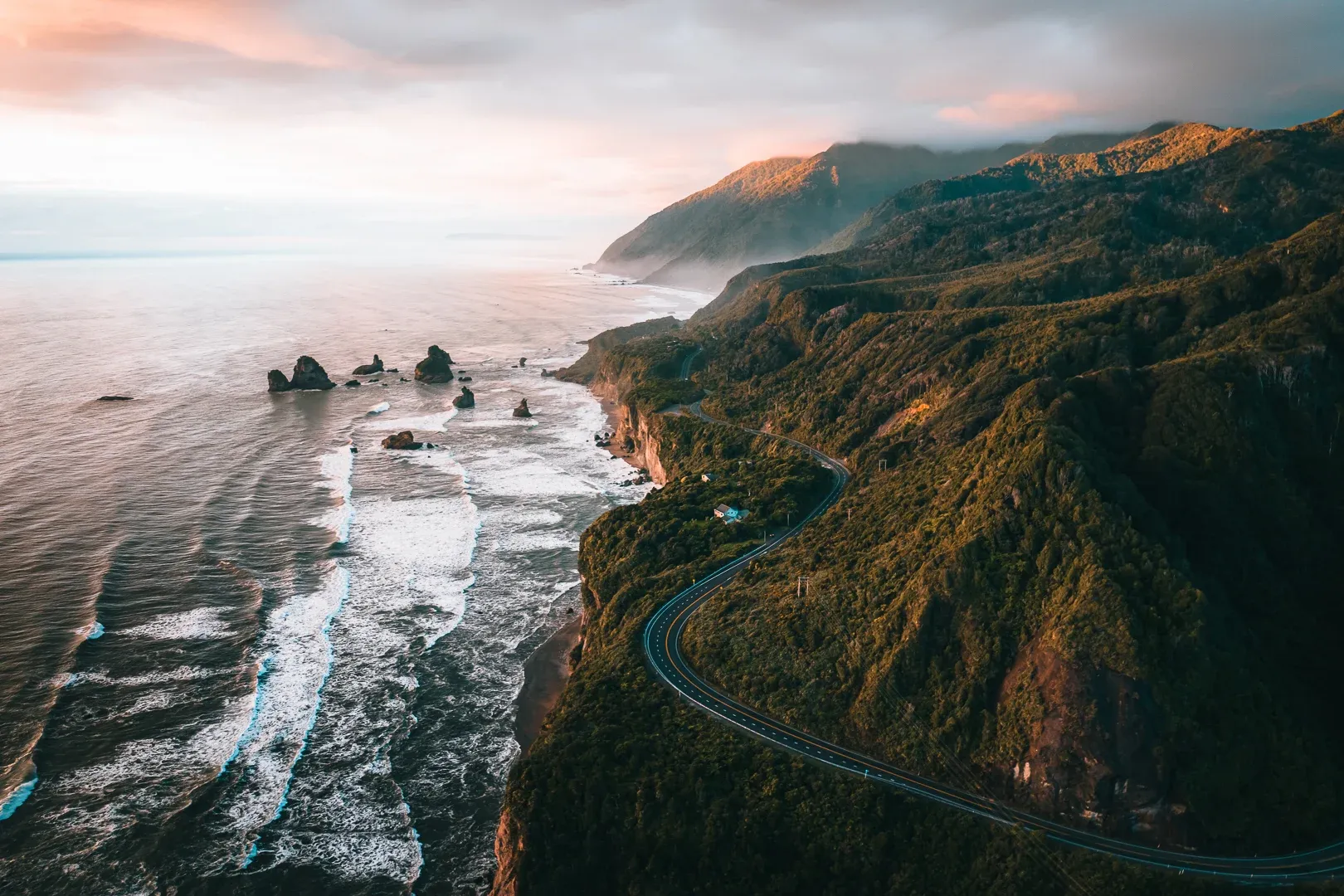 The Best 1-Week South Island, New Zealand Road Trip Itinerary Options