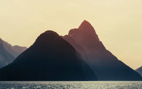 7 Milford Sound Photography Tips (from a Travel Photographer)